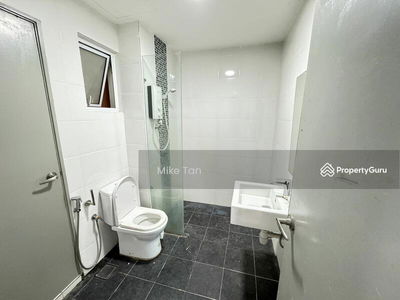 Mesa Hill, Putra Nilai, Malaysia Mesa Hill, Putra Nilai, Malaysia