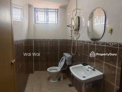 Air Putih Kuantan, Malaysia Air Putih Kuantan, Malaysia