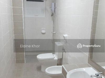 Ayu Prima, Malaysia Ayu Prima, Malaysia