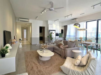 Trinity Pentamont, Malaysia Trinity Pentamont, Malaysia