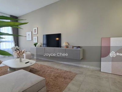 Trinity Pentamont, Malaysia Trinity Pentamont, Malaysia