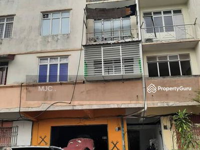 3rd floor Shop Apartment @ SP 3 , Taman Saujana Puchong, Malaysia 3rd floor Shop Apartment @ SP 3 , Taman Saujana Puchong, Malaysia