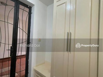 Mont Kiara Aman, Malaysia Mont Kiara Aman, Malaysia