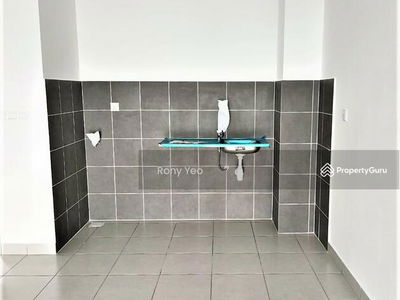 THE NETIZEN @ BANDAR TUN HUSSEIN ONN, Malaysia THE NETIZEN @ BANDAR TUN HUSSEIN ONN, Malaysia