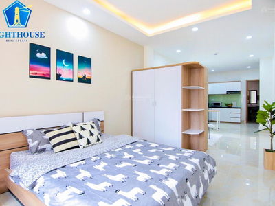 Phan Dang Luu Street, Vietnam  Phan Dang Luu Street, Vietnam