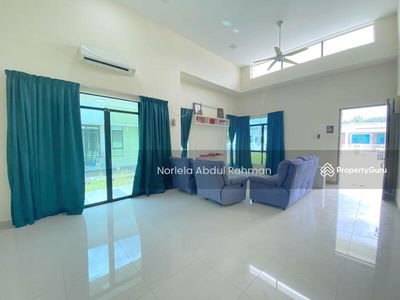 Taman Dataran abadi, Sepang, Malaysia Taman Dataran abadi, Sepang, Malaysia