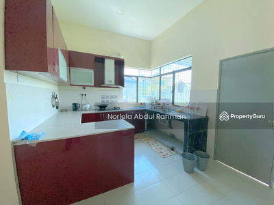 Taman Dataran abadi, Sepang, Malaysia Taman Dataran abadi, Sepang, Malaysia