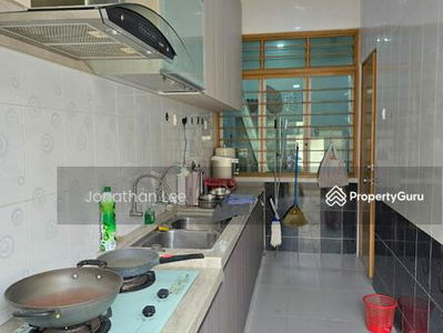 Muatira Rini, Malaysia Muatira Rini, Malaysia