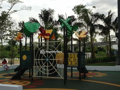 Molek Pine 3, Malaysia Molek Pine 3, Malaysia