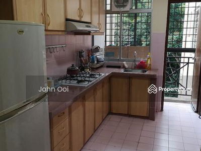 Forest Green, Malaysia Forest Green, Malaysia