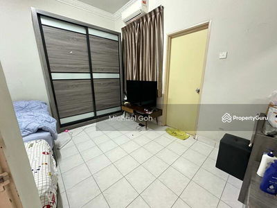 Jalan Cendrawasih@Bandar Putra, Malaysia Jalan Cendrawasih@Bandar Putra, Malaysia