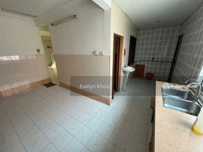 Amerthyst 2 Emerald East, Malaysia Amerthyst 2 Emerald East, Malaysia