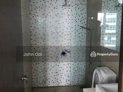 Regalia @ Sultan Ismail, Malaysia Regalia @ Sultan Ismail, Malaysia