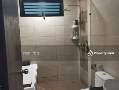 Molek Regency, Malaysia Molek Regency, Malaysia