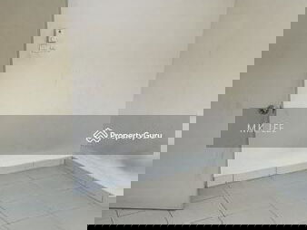 Pangsapuri Akasia (Bandar Botanic), Malaysia Pangsapuri Akasia (Bandar Botanic), Malaysia