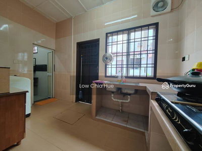 Bukit indah 双市排楼, Malaysia Bukit indah 双市排楼, Malaysia