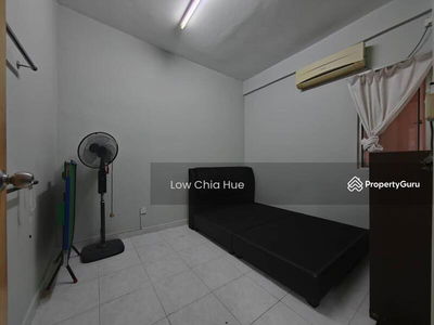 Bukit indah 双市排楼, Malaysia Bukit indah 双市排楼, Malaysia