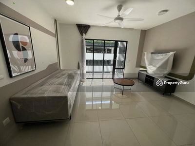 Huni D' @ Eco Ardence, Malaysia Huni D' @ Eco Ardence, Malaysia