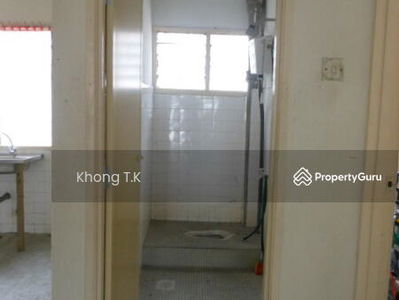 ARANDA DORITIS ERIA LIPARIS ONCIDIUM TAINIA KOTA KEMUNING UTAMA BUKIT RIMAU BERJAYA PARK SHAH ALAM, Malaysia ARANDA DORITIS ERIA LIPARIS ONCIDIUM TAINIA KOTA KEMUNING UTAMA BUKIT RIMAU BERJAYA PARK SHAH ALAM, Malaysia