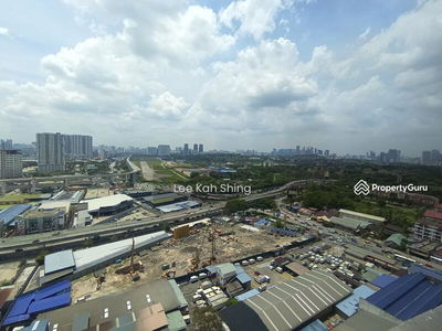 Trion @ KL, Malaysia Trion @ KL, Malaysia