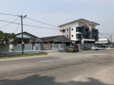 Single Storey Bungalow at Ipoh Garden, Malaysia Single Storey Bungalow at Ipoh Garden, Malaysia