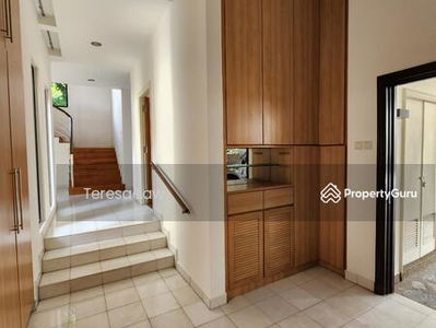 Bukit Gita Bayu, Malaysia Bukit Gita Bayu, Malaysia