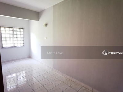 KOTA KEMUNING, Malaysia KOTA KEMUNING, Malaysia