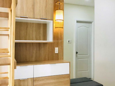 The Monarchy, Vietnam  The Monarchy, Vietnam