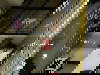 Nadia Parkhomes, Malaysia Nadia Parkhomes, Malaysia