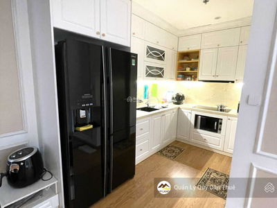 Seasons Avenue, Vietnam Seasons Avenue, Vietnam