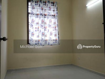 Jalan Indah 5 @Bukit Indah, Malaysia Jalan Indah 5 @Bukit Indah, Malaysia