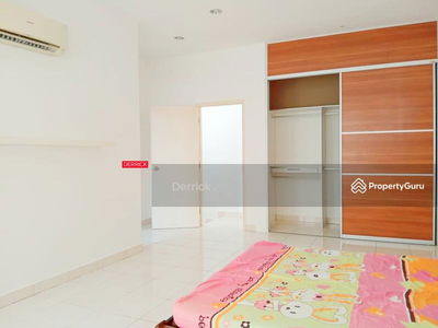 2.5 STOREY TERRACE 2400SQFT FOR RENT AT BAYAN LEPAS, Malaysia 2.5 STOREY TERRACE 2400SQFT FOR RENT AT BAYAN LEPAS, Malaysia