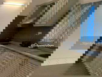 Earls Court, Malaysia Earls Court, Malaysia