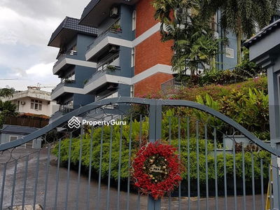 Earls Court, Malaysia Earls Court, Malaysia