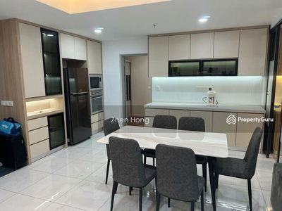 Suasana @ Utropolis, Malaysia Suasana @ Utropolis, Malaysia