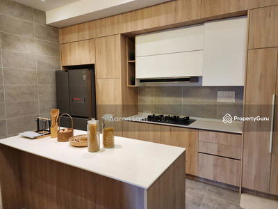 18 Madge, Malaysia 18 Madge, Malaysia