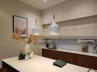 18 Madge, Malaysia 18 Madge, Malaysia