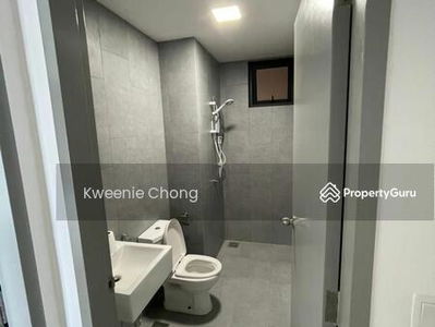 M Vertica, Malaysia M Vertica, Malaysia