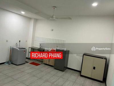 Suasana @ Utropolis, Malaysia Suasana @ Utropolis, Malaysia