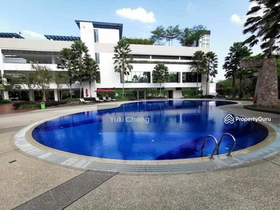 Molek Pine 4, Malaysia Molek Pine 4, Malaysia