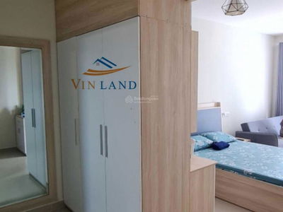 Topaz Twins, Vietnam Topaz Twins, Vietnam