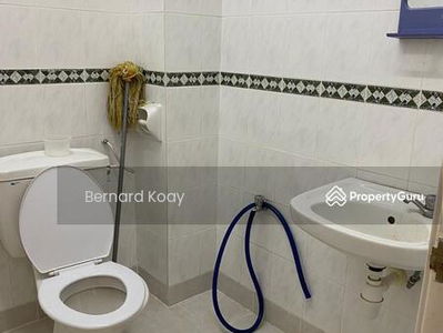 2 Storey terrace corner at Persiaran Keliap 2, Malaysia 2 Storey terrace corner at Persiaran Keliap 2, Malaysia