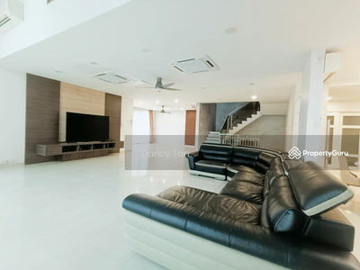 Taman Molek, Taman Redang Villa 2.5 Storey Cluster Corner, Malaysia Taman Molek, Taman Redang Villa 2.5 Storey Cluster Corner, Malaysia