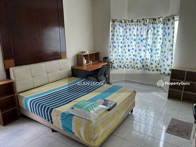 Endah Ria, Malaysia Endah Ria, Malaysia