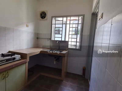 Taman Daya Jalan Enau, Malaysia Taman Daya Jalan Enau, Malaysia