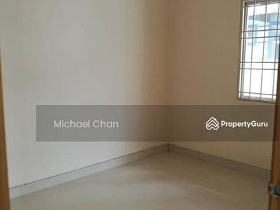 Taman kipark puchong semi D 3 storey corner house, Malaysia Taman kipark puchong semi D 3 storey corner house, Malaysia