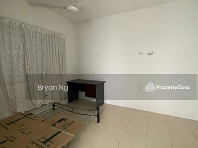 Platinum Lake PV 12, Malaysia Platinum Lake PV 12, Malaysia