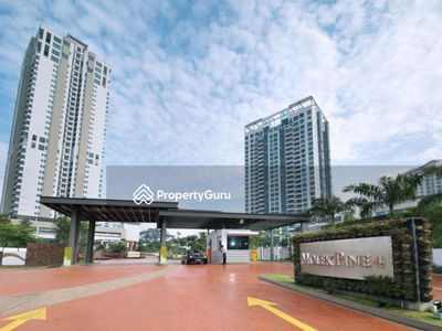 Molek Pine 4, Malaysia Molek Pine 4, Malaysia