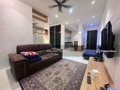 Molek Regency, Malaysia Molek Regency, Malaysia