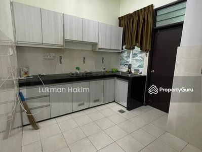 End Lot Spacious Land 2 Storey Terrace Section 4 Bandar baru bangi, Malaysia End Lot Spacious Land 2 Storey Terrace Section 4 Bandar baru bangi, Malaysia